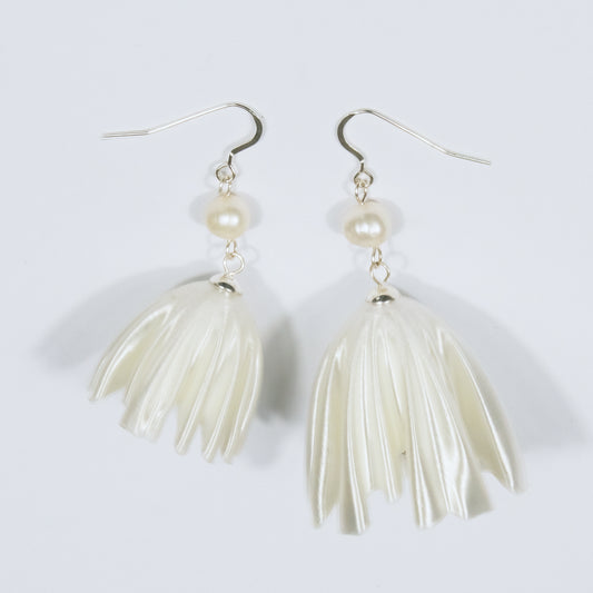 CORALINE Earrings - PEARL