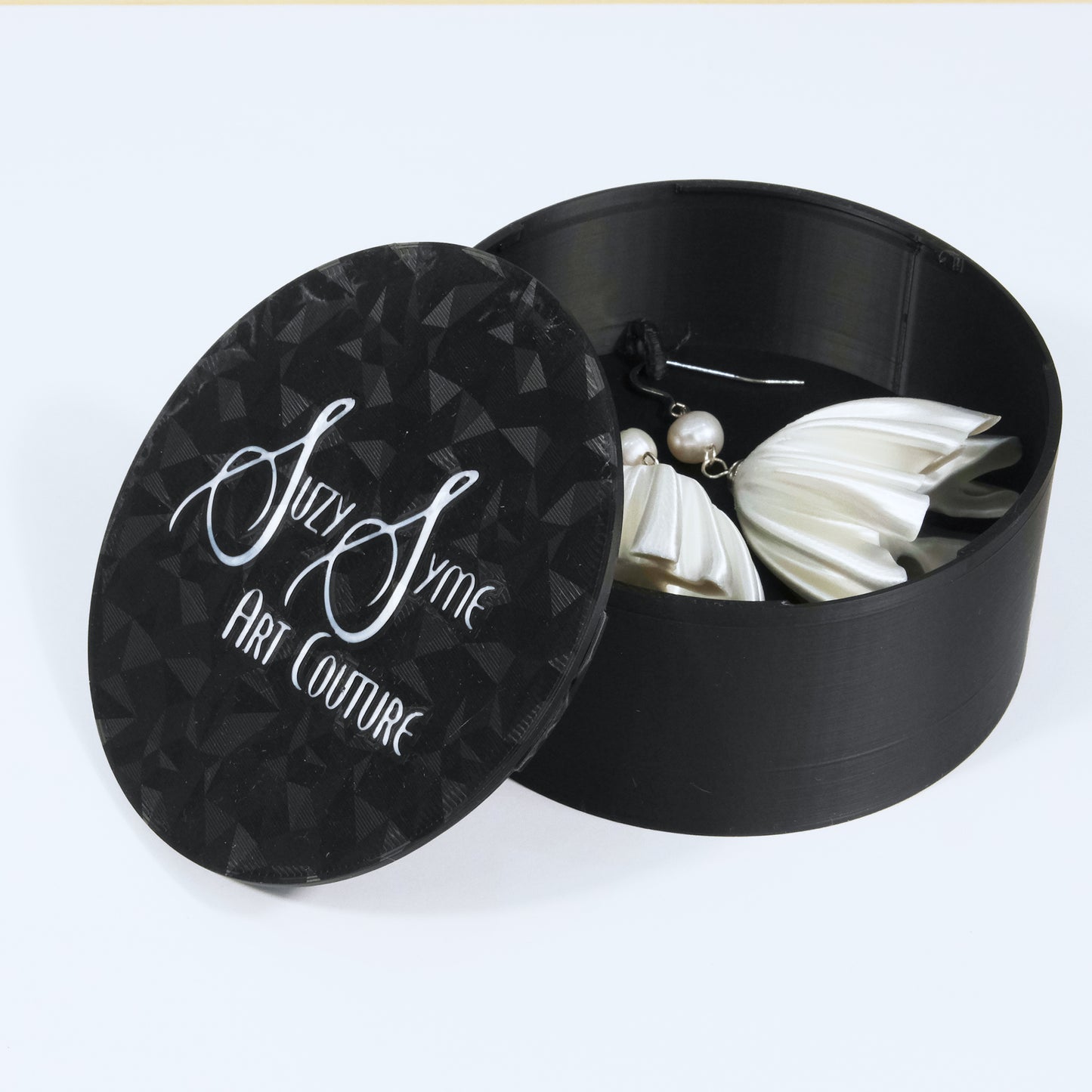 CORALINE Earrings - PEARL