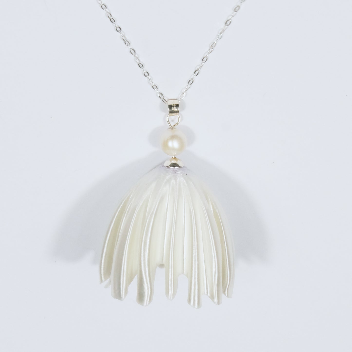 CORALINE Necklace - PEARL