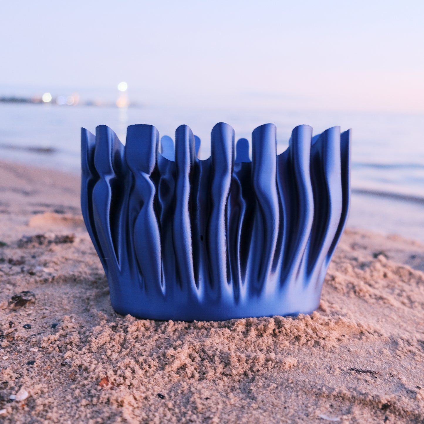 CORALINE Clutch - DAWN